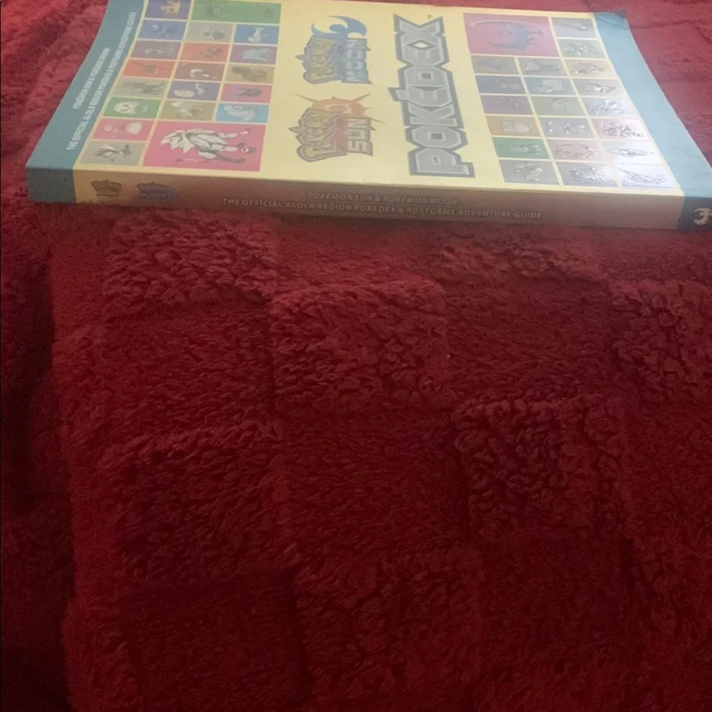 Pokémon Sun and Pokémon Moon: The Official Alola Reigon Pokédex & Postgame